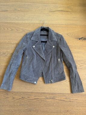 Blank NWomen’s Gray Suede Moto Jacket